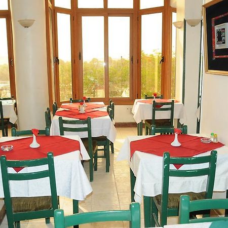 Nile Hotel Aswan Exterior photo