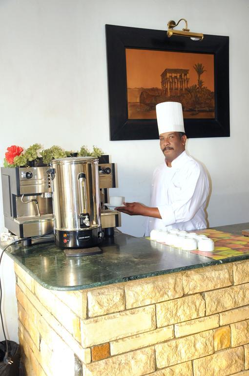 Nile Hotel Aswan Exterior photo