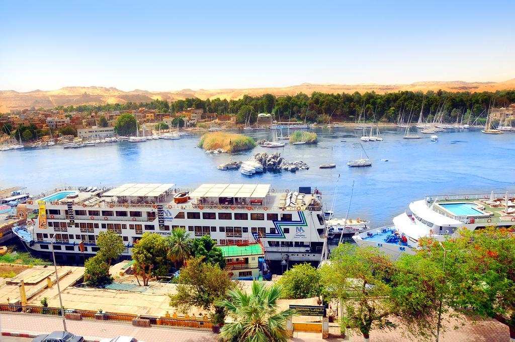 Nile Hotel Aswan Exterior photo